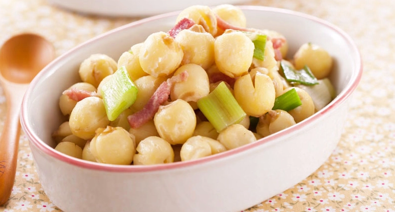 蓮子食譜全攻略：從甜湯到鹹食，一次學會15道經典家常菜