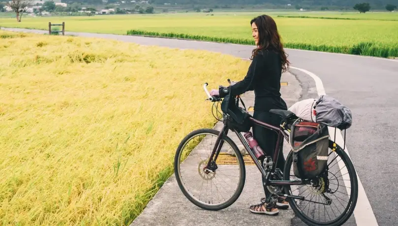 一個人的單車環島：獨旅攻略、路線規劃與必備清單
