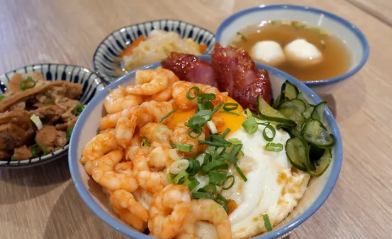 台北車站二樓美食推薦：精選餐廳、價格與隱藏版小吃全攻略