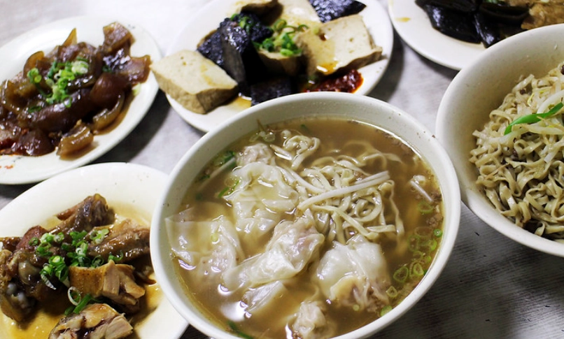 西門町評分最高餐廳推薦：美食愛好者必訪清單