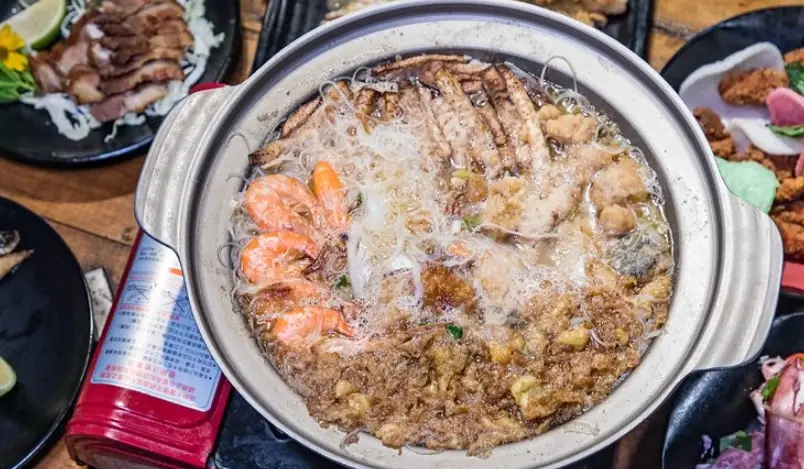 正濱漁港美食攻略：海鮮餐廳推薦與在地小吃指南