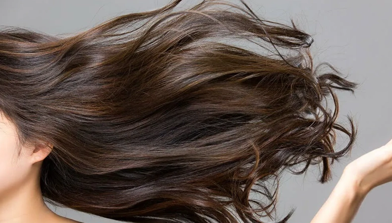 椰子油護髮原理全解析：從科學角度到實用步驟，一次搞懂天然護髮