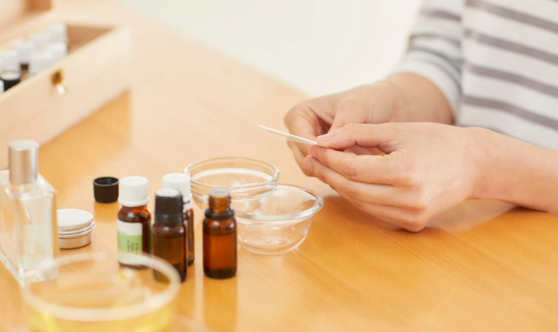 單方精油功效全解析：新手必知的10種精油與關鍵用法