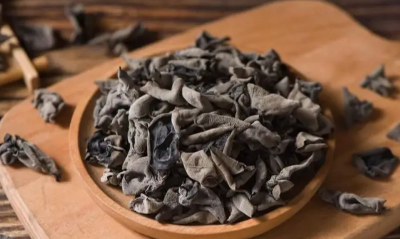 木耳飲食搭配禁忌全解析：這些食物千萬別一起吃！