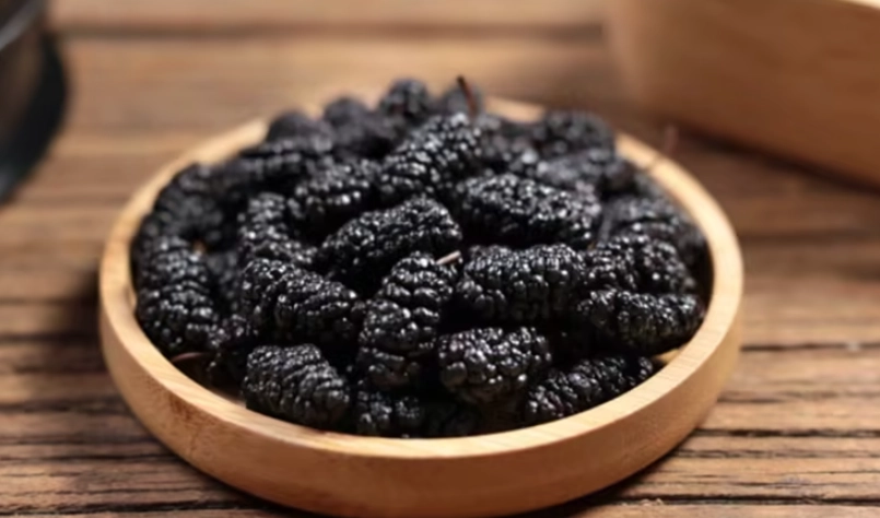 桑葚乾禁忌全解析：這五類人食用前請三思，避免養生變傷身
