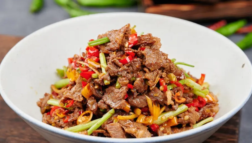 炒牛肉不老的終極指南：從選肉到火候的專家秘訣