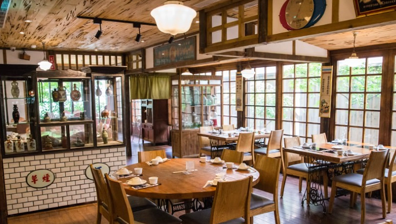 高雄特色餐廳推薦：在地人私藏美食地圖與真實評價