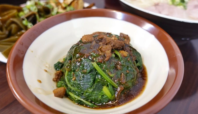 後龍慈雲宮周邊美食地圖：在地人帶路吃透廟口經典小吃與隱藏版好料