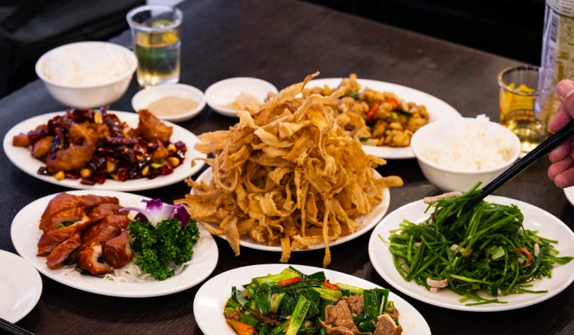 台北熱炒一條街終極指南：林森北路餐廳推薦、點菜技巧與避坑攻略