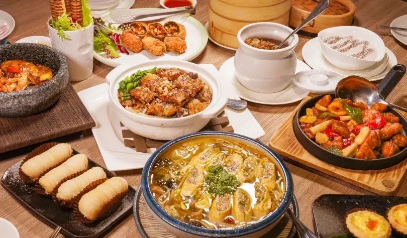 高雄美食排行榜TOP 10：在地人嚴選必吃餐廳與小吃地圖