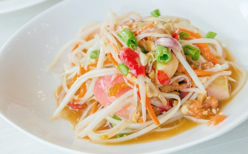 青木瓜涼拌全攻略：從挑選食材到做出道地泰式風味