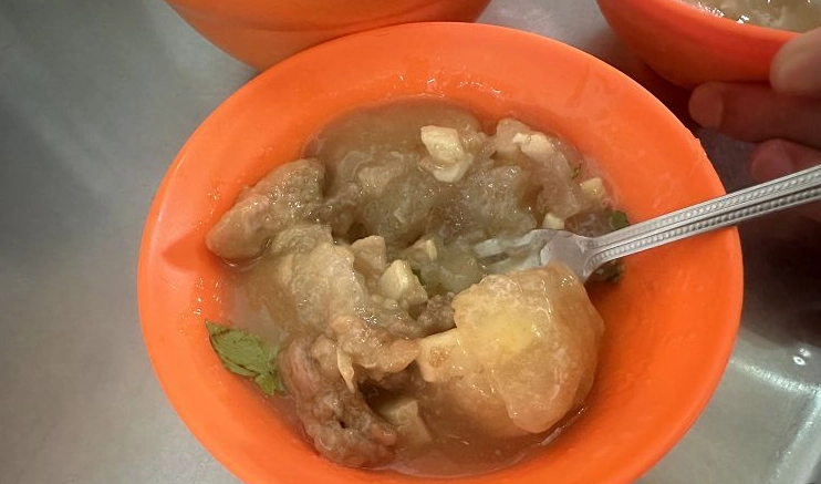 二崙肉圓派出所前老店是隱藏版美食嗎？完整評價與必吃攻略