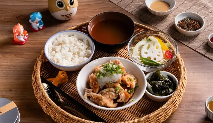 基隆一日遊美食地圖：必吃經典小吃與隱藏版餐廳推薦