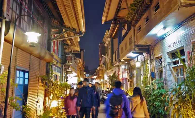 台南年輕人逛街攻略：文青市集、潮流選物與美食地圖