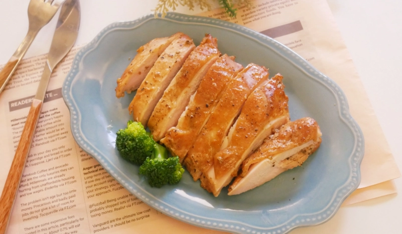 懶人雞胸肉料理終極指南：3個10分鐘食譜，告別乾柴難吃