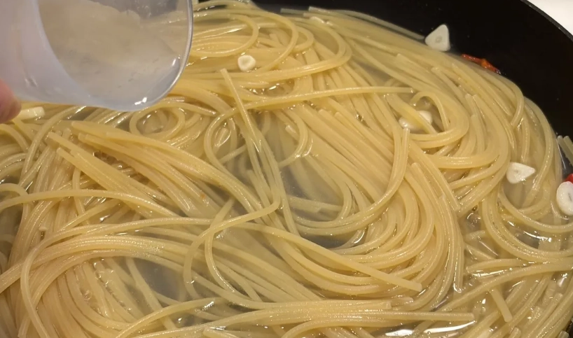 防止義大利麵黏鍋