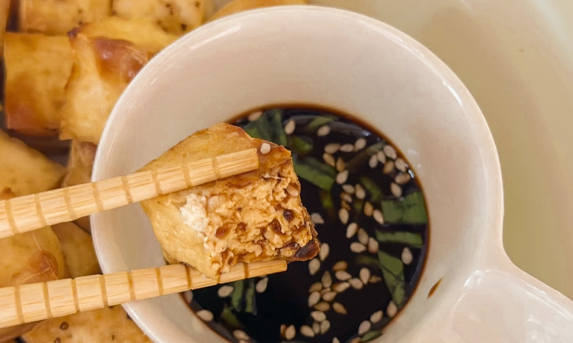 氣炸豆腐沾醬終極指南：秘訣、配方與餐廳實例