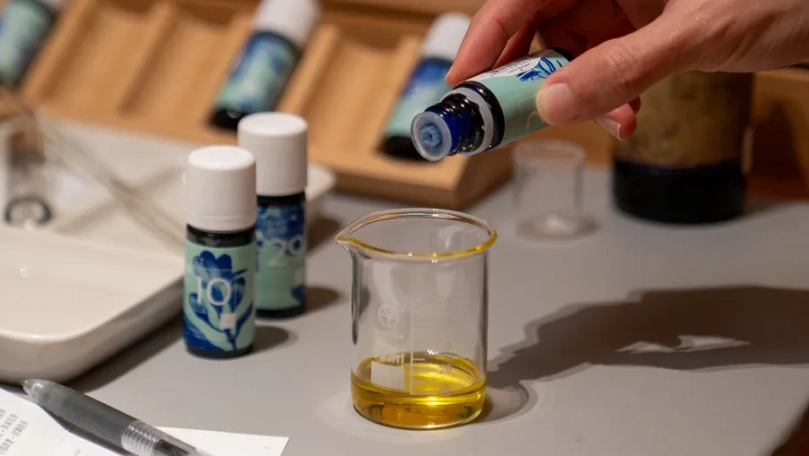 放鬆按摩精油配方全指南：自製舒壓按摩油實用教學