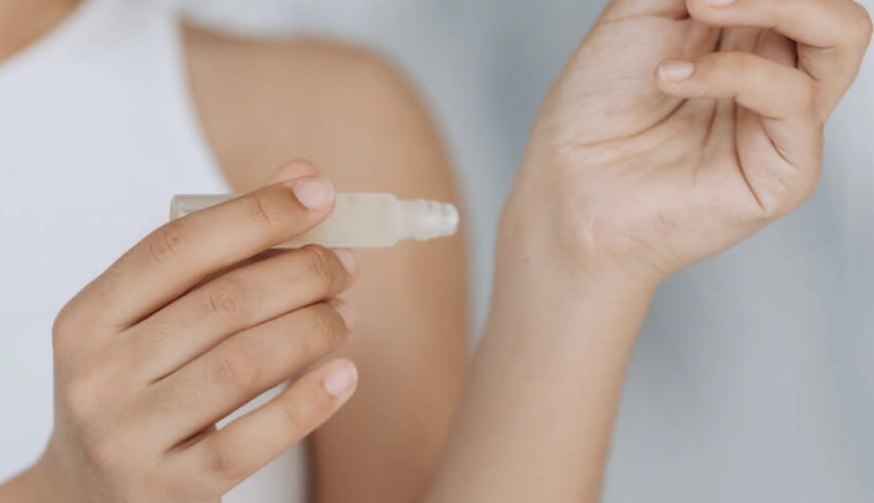 自製提神精油滾珠配方全攻略：告別午後昏沉，隨時補充能量