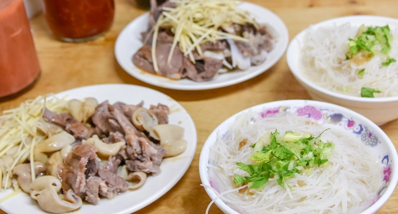 台北小吃必吃清單：在地人私藏美食地圖與實用攻略