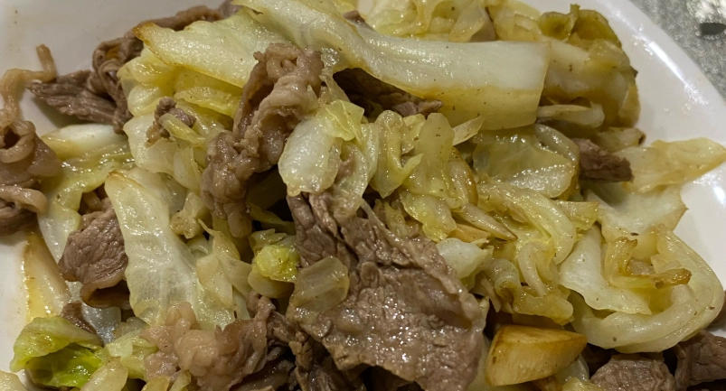 沙茶高麗菜炒牛肉 食譜