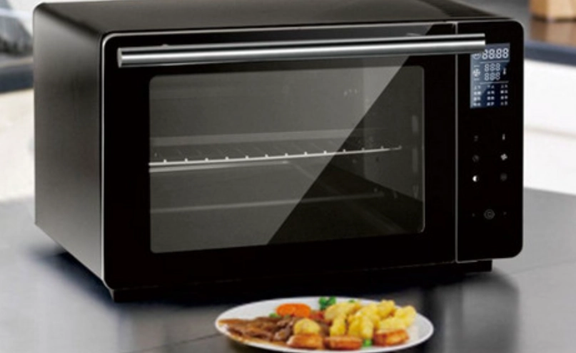 烤箱加熱食物溫度全攻略：專家教你精準回溫，避免乾柴與不熟