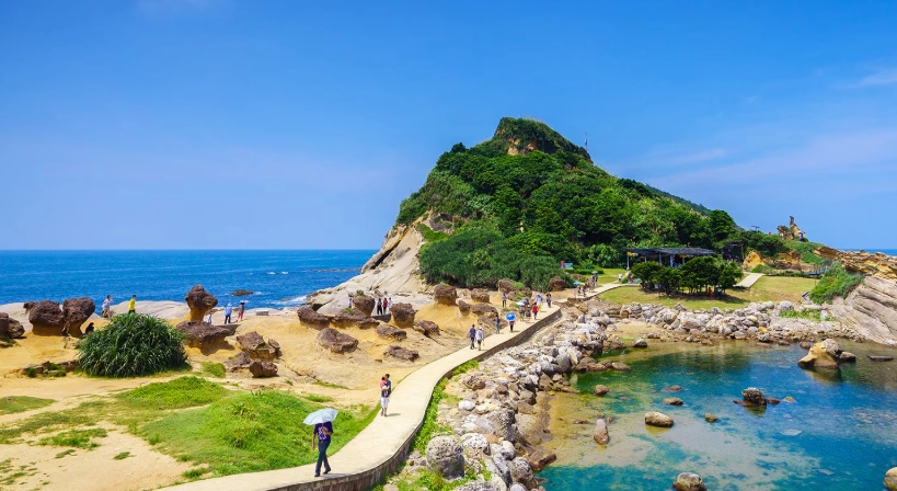 新北市特色景點全攻略：從九份山城到淡水夕陽的深度漫遊指南