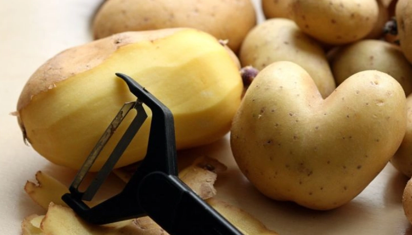 馬鈴薯削皮技巧 馬鈴薯削皮技巧