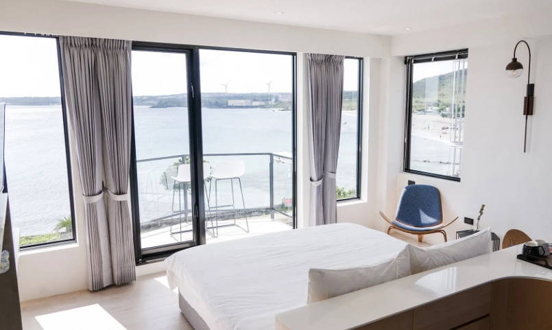 正面海景 雙床房