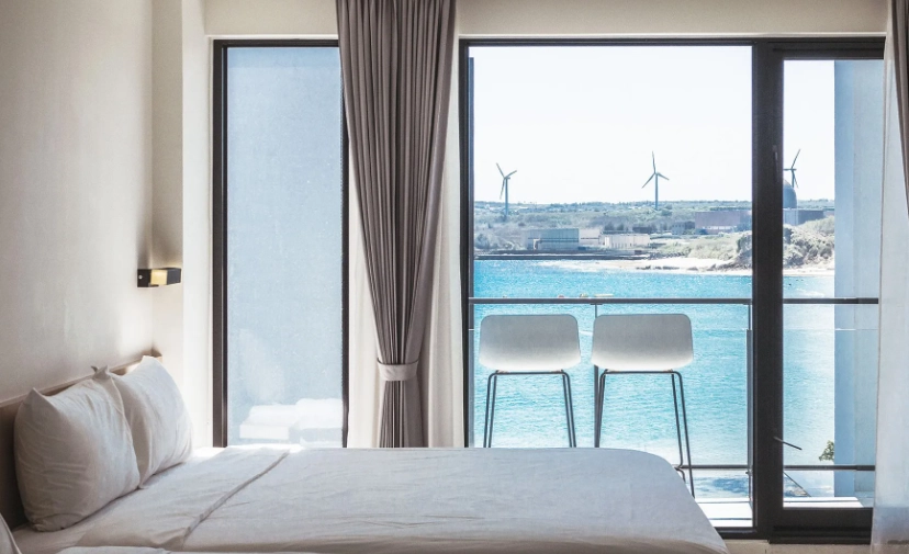 入住日和灣居正面海景雙床房前必讀：真實體驗、優缺點分析與預訂攻略