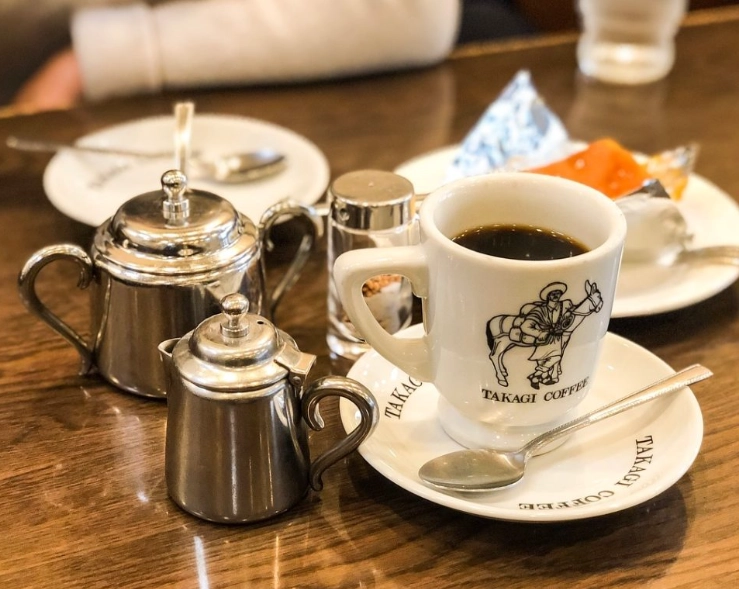 台北東區咖啡廳推薦：內行人私藏的風格名單與點餐指南