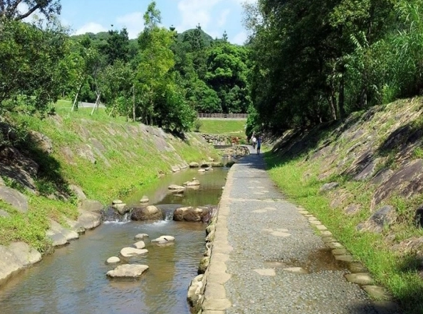台北親子步道 推車