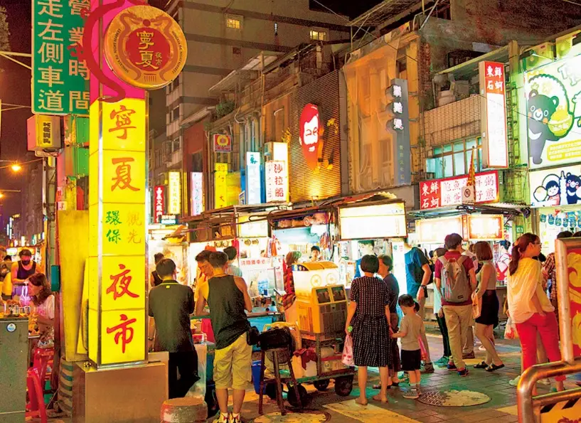 寧夏夜市必吃美食地圖：老饕帶路經典小吃與隱藏版清單