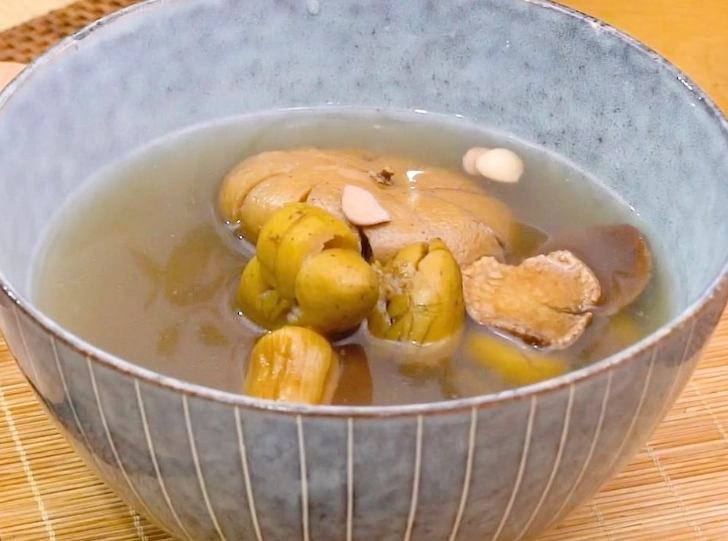 青欖桔餅蘋果湯 做法