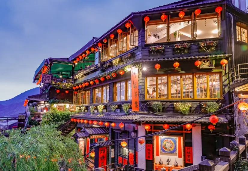 九份打卡景點全攻略：必訪景點、交通路線與拍照秘訣