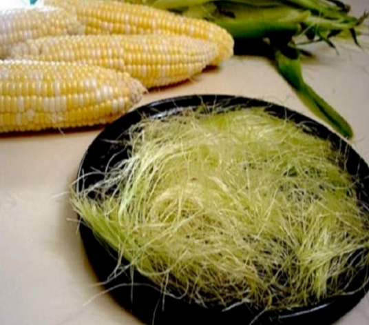 玉米鬚營養全解析：功效、食譜與實用指南