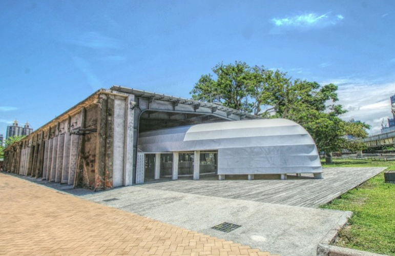 高雄自由行3日2夜攻略：港都美食景點全收錄，在地人帶路這樣玩