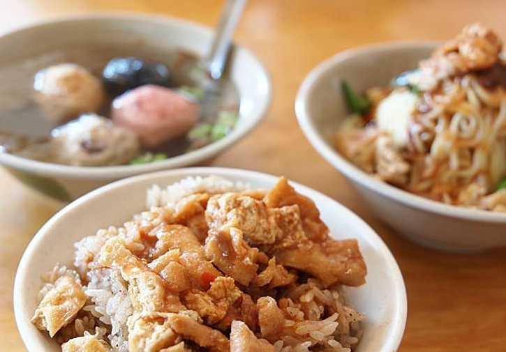 土城平價美食地圖：在地人私藏小吃清單與省錢攻略