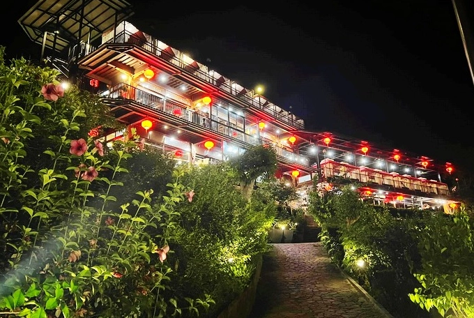 嘉義夜景泡腳全攻略｜浪漫約會與親子放電的免費療癒景點