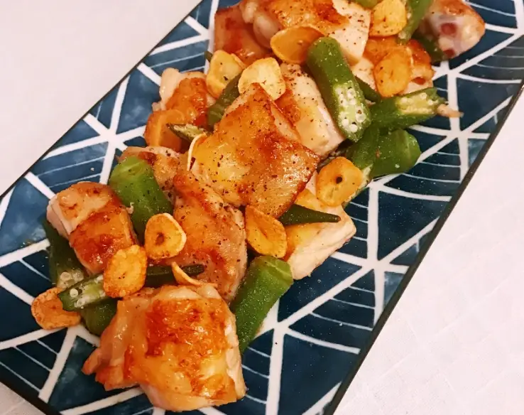家常蒜炒雞腿肉