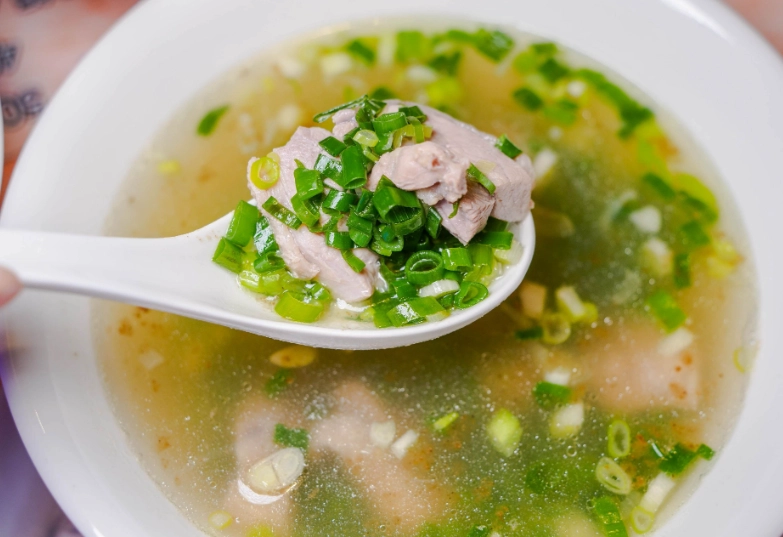 家常雞湯