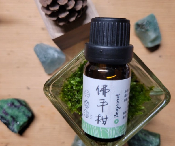 長期聞精油安全嗎？完整解析使用迷思與安全指南