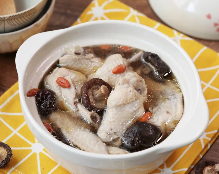 台灣紅棗雞湯食譜