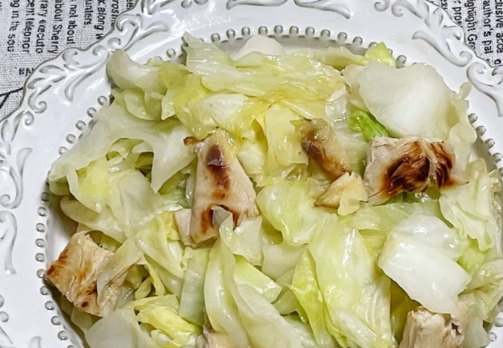 高麗菜炒雞腿肉 技巧 高麗菜炒雞腿肉 技巧