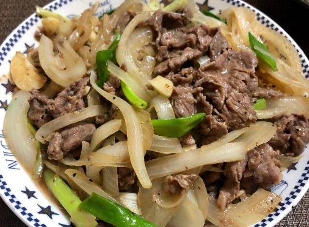 洋蔥炒牛肉