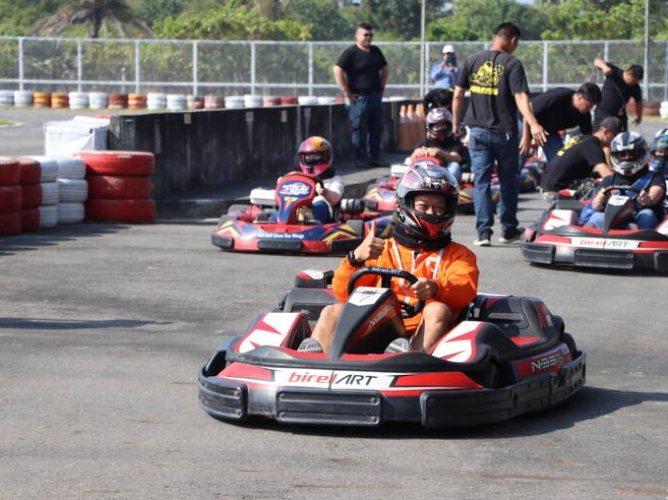 深圳卡丁車場地