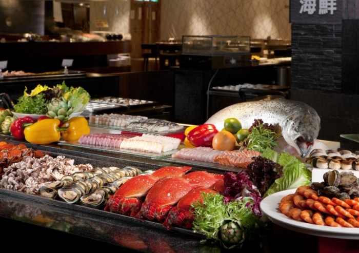 漢來海港用餐時間