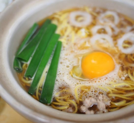 千秋鍋燒拉麵做法