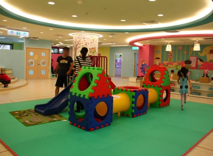 親子室內遊樂園