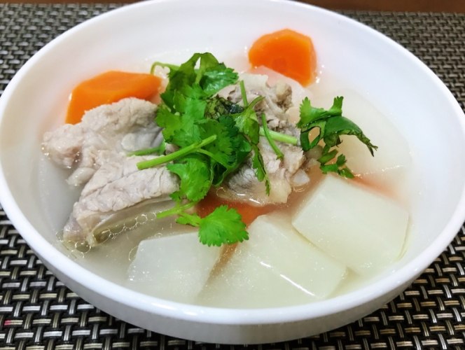 咳嗽食療白蘿蔔湯